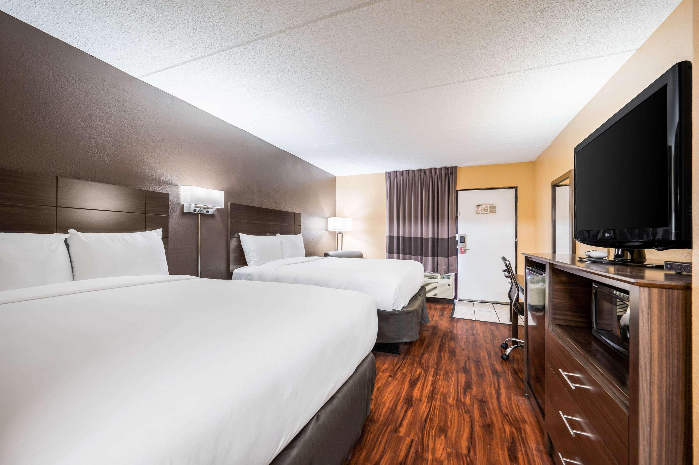 Econo Lodge Columbus Exterior photo