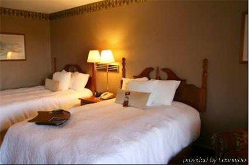 Econo Lodge Columbus Room photo